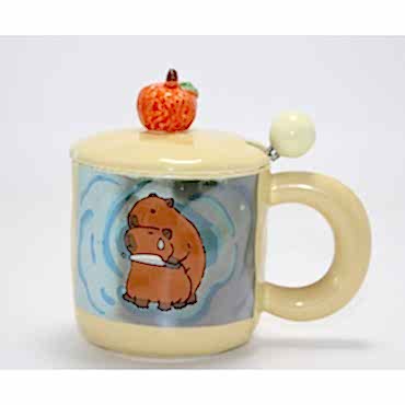 Capybara Desenli Kapaklı Kaşıklı Porselen Kupa Bardak 