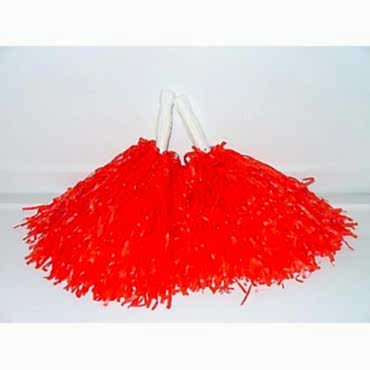 Kırmızı Renk Gösteri Ponponu 