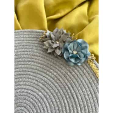 DecoHandy 39cm Çiçekli Jüt Örme Supla Amerikan Servis