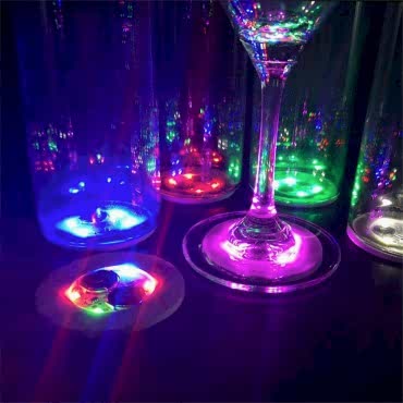 Işıklı Yapışkanlı Bardak Altı Aparatı Ledli 3 Modlu 