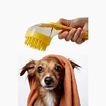 Sıvı Hazneli Evcil Hayvan Tarağı 