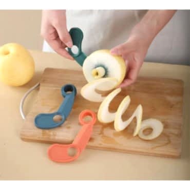 Plastik Pratik Elma Dilimleyici 